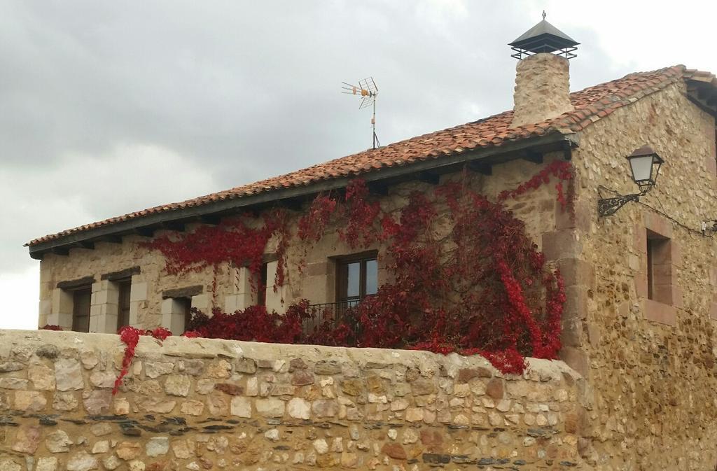 La Casa De San Gil Guest House Atienza Exterior photo