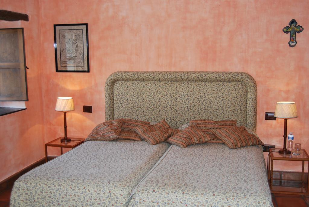 La Casa De San Gil Guest House Atienza Room photo