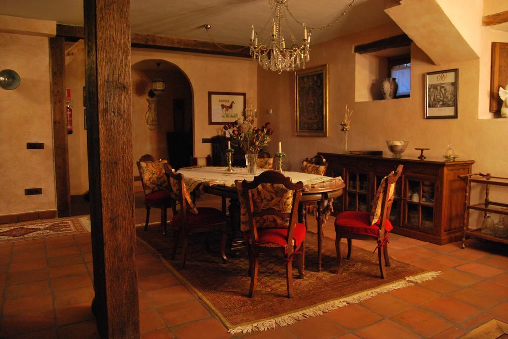 La Casa De San Gil Guest House Atienza Exterior photo